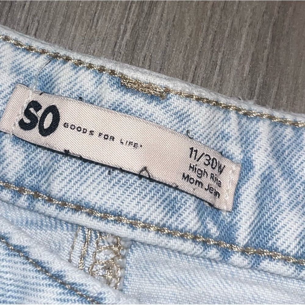 SO Light washed high rise Mom Distressed Jeans Juniors size 11 - Picture 8 of 10